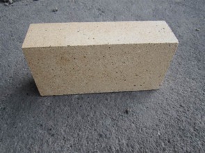 長沙地板安裝中的耐火材料選擇與應(yīng)用